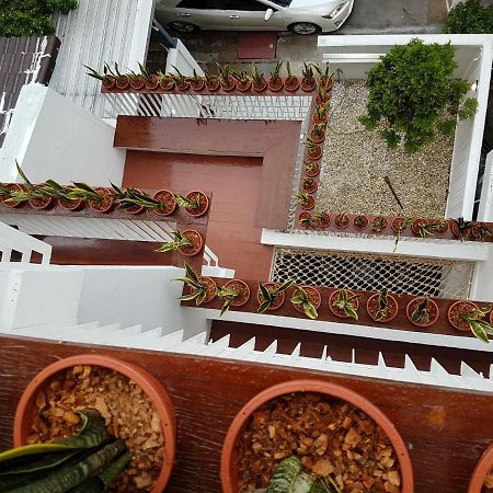 Haus Sathorn 21 Bed And Breakfast Bangkok Exterior photo
